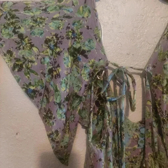 ANGIE Floral Boho Print Dress Size S Womens Flutter Sleeve Ruffle - Picture 4 of 9